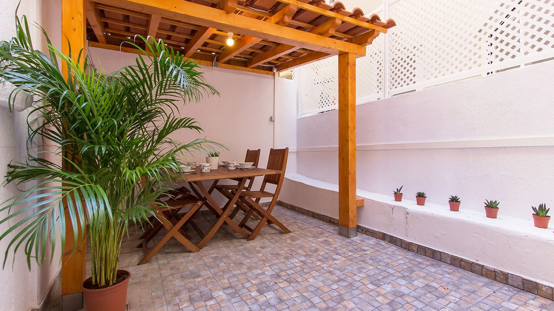 Principe Real Terrace By Homing Apartment Lisbon